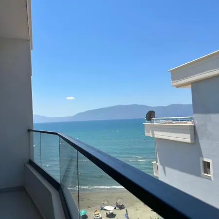 Apartament Seafoam Sands Wlora